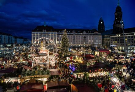 Weihnachtsmarkt Dresden – Bild von pixabay.com (sontung57)