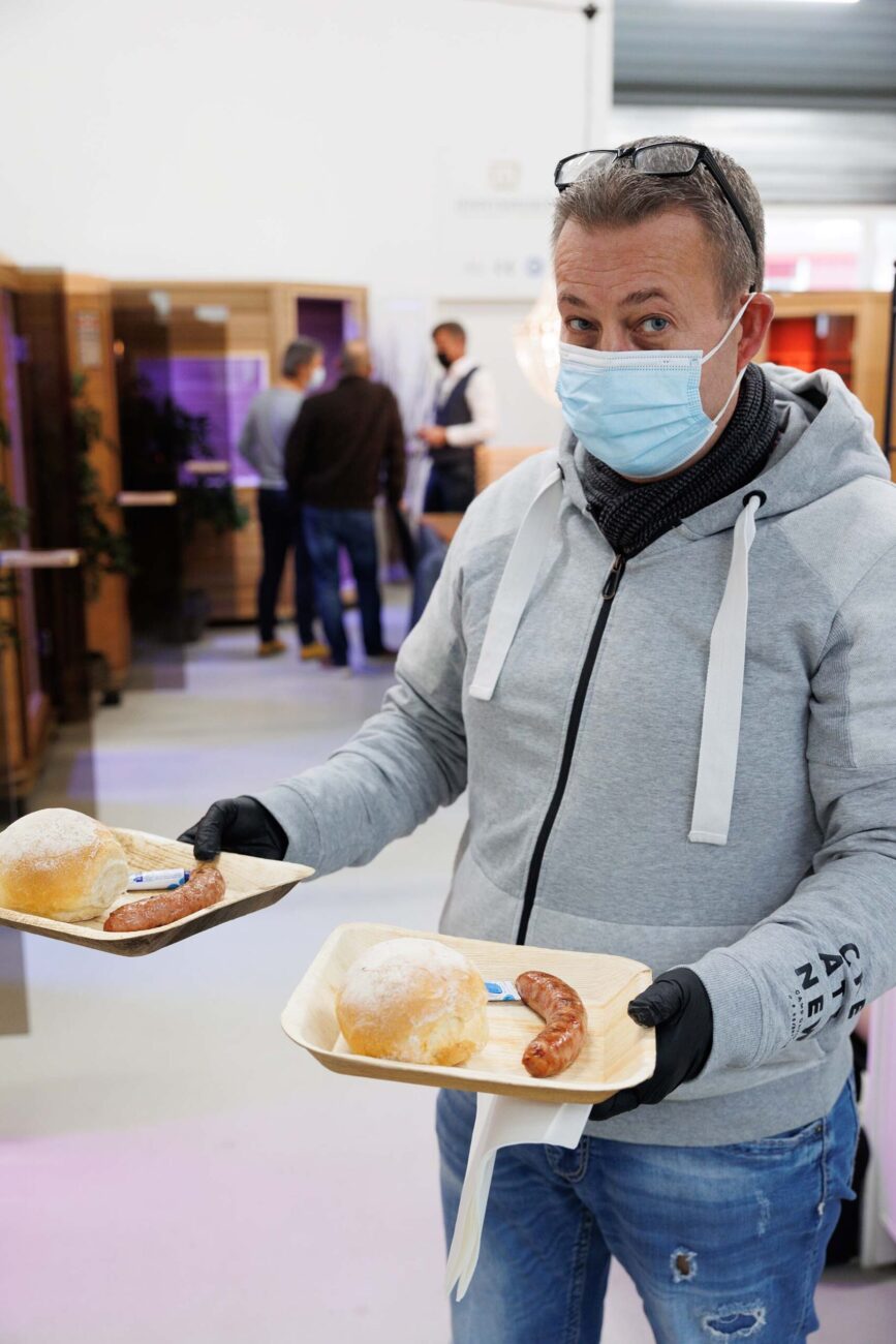 Unser Grilleur Martin Behnd: Seine Würste waren wie jedes mal ausgezeichnet.