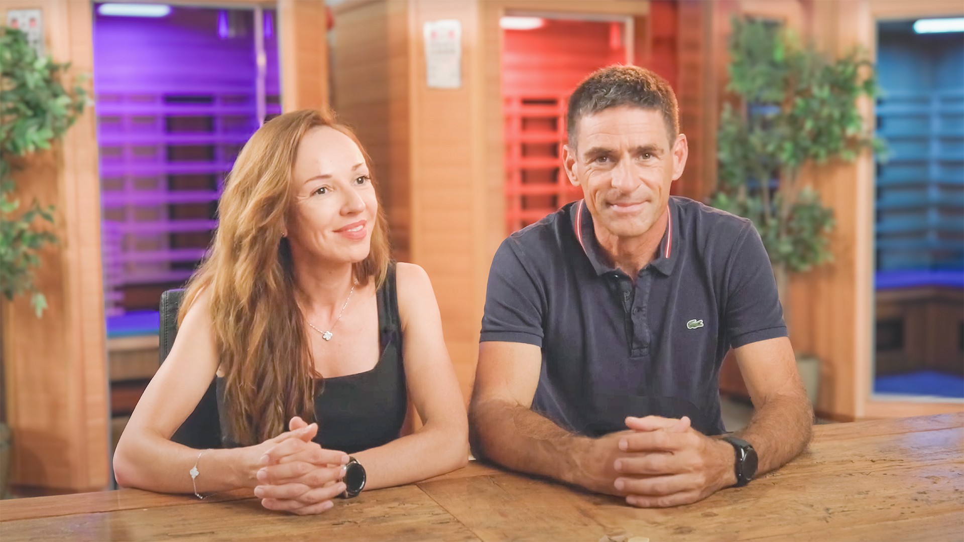 Viktoriya Rotacher und Rolf Huser aus Rubigen nutzen ihre Infrarotkabine von «JENNY & WEBER» für Regeneration und mehr Wohlbefinden.